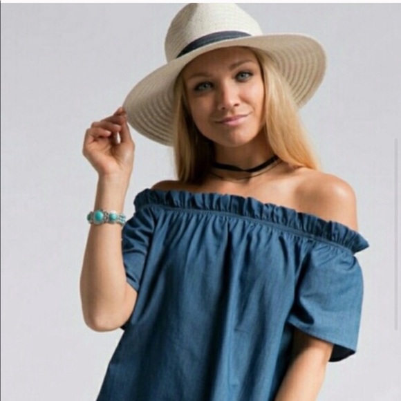 Off Shoulder Chambray Shift Dress - Picture 3 of 11